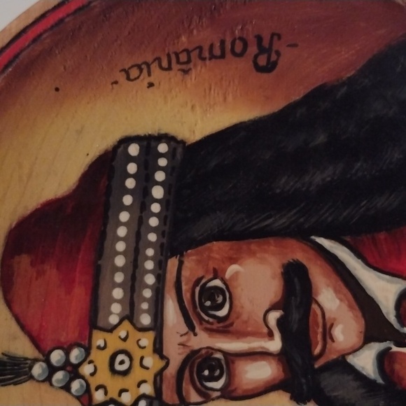 Hand Painted Romanian Romania Wooden Portrait Plates Woman Vlad Dracula Romania - Picture 15 of 16
